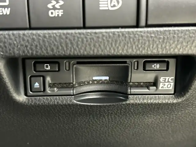 トヨタ ハリアー Z レザーパッケージ 愛知県 2024(令6)年 0.2万km ブラック 禁煙車/純正12.3インチナビ/（AM/FM/Bluetooth/USB/フルセグTV)/JBLプレミアムサウンド/全方位カメラ/トヨタセーフティセンス/・プリクラッシュセーフティ/・レーントレーシングアシスト/・パーキングサポートブレーキ/・パーキングセンサー/・オートマチックハイビーム/・レーダークルーズコントロール/・ブラインドスポットモニター/・ロードサインアシスト/ヘッドアップディスプレイ/デジタルインナーミラー/ETC2.0/ドライブレコーダー/レザーシート/シートヒーター/シートベンチレーション/パワーシート/メモリシート/革巻きステアリング/ステアリングヒーター/パワーバックドア/純正19インチアルミホイール/スマートキー/プッシュスタート/LEDヘッドライト/フロントフォグランプ/オートライト/純正フロアマット/横滑り防止装置/電子パーキングブレーキ/オートホールド/電動格納ミラー