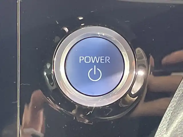 トヨタ ノア ハイブリッド S－Z 福岡県 2022(令4)年 4.6万km アティチュードブラックマイカ 禁煙車純正10型SDナビ（フルセグTV/BT/AM/FM）バックモニタートヨタセーフティーレーダークルコン電動リアゲートシートヒーターコーナーセンサーETCドラレコ両側パワスラオットマンハーフレザーシート
