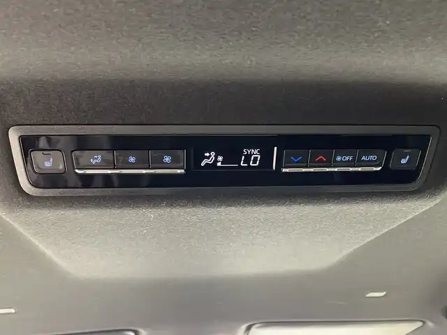 トヨタ ノア ハイブリッド S－Z 福岡県 2022(令4)年 4.6万km アティチュードブラックマイカ 禁煙車純正10型SDナビ（フルセグTV/BT/AM/FM）バックモニタートヨタセーフティーレーダークルコン電動リアゲートシートヒーターコーナーセンサーETCドラレコ両側パワスラオットマンハーフレザーシート
