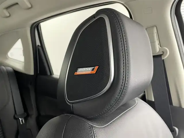 日産 オーラ G レザーエディション 福井県 2021(令3)年 2.7万km ピュアホワイトパール 純正ナビゲーション/【AM/FM/Bluetooth/フルセグTV/HDMI】/アラウンドビューモニター/ビルトインETC2.0/プロパイロット/・衝突軽減ブレーキ/・クルーズコントロール（追従有）/・車線逸脱警報機能/・レーンキープアシスト/インテリジェントルームミラー/BOSEスピーカー/プッシュスタート/スマートキー/スペアキー/オートライト/LEDヘッドライド/取扱説明書/新車時保証書