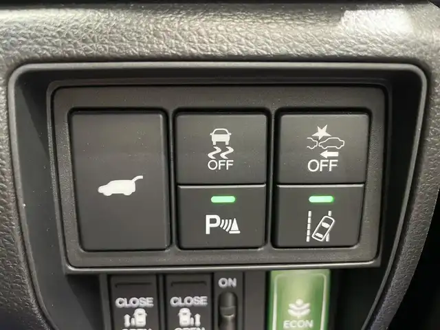 ホンダ オデッセイ アブソルート EX 鹿児島県 2021(令3)年 1.8万km 黒 禁煙車　/純正ナビ　/・フルセグＴＶ　/・Ｂｌｕｅｔｏｏｔｈ　/・DVD/CD　/・ＨＤＭＩ　/純正前後ドラレコ　/両側パワスラ　/ホンダセンシング　　　/前席シートヒーター　/全方位カメラ　/前後コーナーセンサー　/前席パワーシート/オットマン/ブラインドスポットインフォメーション/ドアバイザー/パワーバックドア/ステリモ/純正ビルドインETC2.0