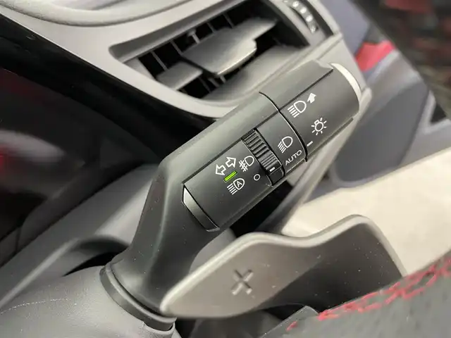 レクサス ＥＳ 300h Fスポーツ 富山県 2022(令4)年 1万km 黒 純正ナビ（AM/FM/CD/DVD/USB/BT/Miracast）/フルセグTV/パノラミックビューモニター/サンルーフ/レーダークルーズコントロール/プリクラッシュセーフティ/レーンキープアシスト/オートマチックハイビーム/LEDヘッドライト/クリアランスソナー/電動リアゲート/レザーシート/前席ベンチレーションシート/ステアリングヒーター/パドルシフト/ドライブレコーダー/ビルトインETC2.0/スマートキー×2/カードキー/プッシュスタート