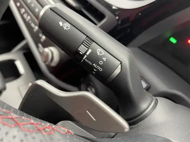 レクサス ＥＳ 300h Fスポーツ 富山県 2022(令4)年 1万km 黒 純正ナビ（AM/FM/CD/DVD/USB/BT/Miracast）/フルセグTV/パノラミックビューモニター/サンルーフ/レーダークルーズコントロール/プリクラッシュセーフティ/レーンキープアシスト/オートマチックハイビーム/LEDヘッドライト/クリアランスソナー/電動リアゲート/レザーシート/前席ベンチレーションシート/ステアリングヒーター/パドルシフト/ドライブレコーダー/ビルトインETC2.0/スマートキー×2/カードキー/プッシュスタート