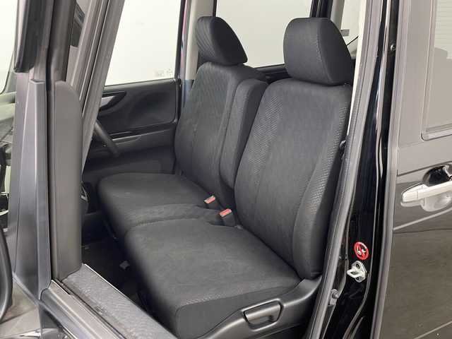 ホンダ Ｎ ＢＯＸ カスタム G ターボパッケージ 兵庫県 2013(平25)年 7.1万km クリスタルブラックパール ・Lパッケージ/・ターボパッケージ/・クルーズコントロール/・パドルシフト/・純正15インチアルミホイール/・社外7ナビ（AVIC-RZ900）CD/DVD/SD/フルセグ/BT/・バックカメラ/・ETC/・両側パワースライドドア/・本革巻きステアリング/・HIDヘッドライト/・オートライト/・フォグランプ/・スマートキー/・プッシュスタート/・純正フロアマット/・ドアバイザー/・横滑り防止装置/・アイドリングストップ