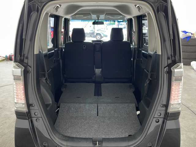 ホンダ Ｎ ＢＯＸ カスタム G ターボパッケージ 兵庫県 2013(平25)年 7.1万km クリスタルブラックパール ・Lパッケージ/・ターボパッケージ/・クルーズコントロール/・パドルシフト/・純正15インチアルミホイール/・社外7ナビ（AVIC-RZ900）CD/DVD/SD/フルセグ/BT/・バックカメラ/・ETC/・両側パワースライドドア/・本革巻きステアリング/・HIDヘッドライト/・オートライト/・フォグランプ/・スマートキー/・プッシュスタート/・純正フロアマット/・ドアバイザー/・横滑り防止装置/・アイドリングストップ