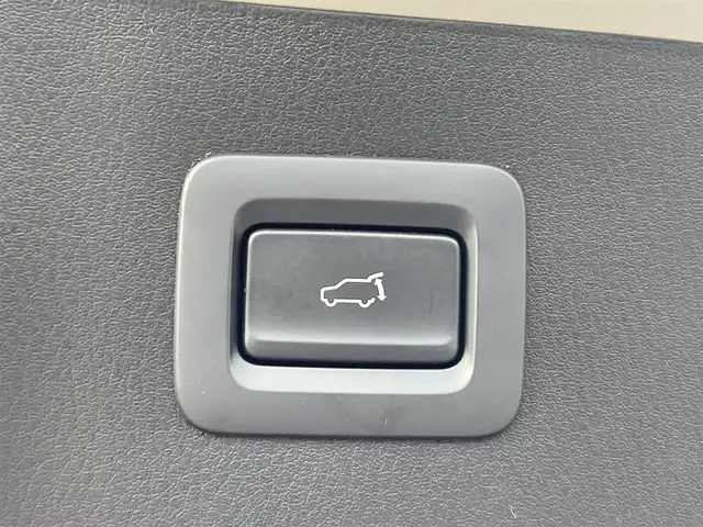 マツダ ＣＸ－５ XD フィールドジャーニー 福岡県 2023(令5)年 1.2万km ジルコンサンドメタリック ・純正１０．２５型ディスプレイナビ　/・フルセグＴＶ　/・ＡｐｐｌｅＣａｒＰｌａｙ/・i アクティブセンス/・３６０°モニター/・ブラインドスポットモニター/・ルーフレール　/・電動リアゲート　/・Ｄ席パワーシート　/・パドルシフト　/・ワイヤレス充電　/・ハーフレザーシート　/・ＥＴＣ/・前席/後席シートヒーター/・ステアリングヒーター/・ステアリングスイッチ/・LEDヘッドライト/・車線逸脱警報