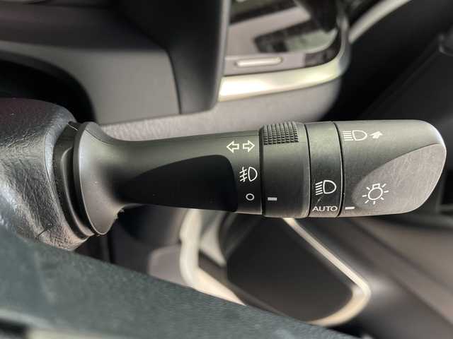 トヨタ アルファード S Cパッケージ 鹿児島県 2022(令4)年 4.1万km ホワイトパールクリスタルシャイン 純正ディスプレイオーディオ/（Bluetooth/USB)/サンルーフ/モデリスタエアロ/純正フリップダウンモニター/デジタルインナーミラー/ブラインドスポットモニター/バックカメラ/セーフティセンス/・プリクラッシュセーフティ/・ロードサインアシスト/・レーダークルーズコントロール/・レーントレーシングアシスト/・アダクティブハイビームシステム/3眼LEDヘッドライト/パワーバックドア/スマートキー/ビルトインETC2.0/前後ドライブレコーダー/黒レザーシート/前席パワーシート/前席シートヒーター/前席エアシート/ステアリングヒーター/カーテンエアバッグ/横滑り防止機能/純正18インチアルミホイール