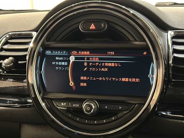 ＭＩＮＩ ミニ クラブマン クーパー 新潟県 2016(平28)年 4.1万km 緑Ⅱ ペッパーパッケージ/純正HDDナビ /バックカメラ/ETC/ドライブレコーダー/クルーズコントロール/LEDヘッドライト/純正アルミホイール/コンフォートアクセス/MTモード付きAT/アイドリングストップ/横滑り防止装置
