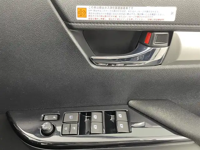 トヨタ ハイラックス Z 熊本県 2021(令3)年 3.1万km アティチュードブラックマイカ 禁煙車　/トノカバー/カロッツェリアディスプレイオーディオ/バックカメラ　/レーダークルーズコントロール　/前後クリアランスソナー　/衝突軽減ブレーキ　/レーンキープアシスト　/横滑り防止　/ダウンヒルアシスト/アイドリングストップ/社外フロアマット/純正17インチAW/オートライト/LEDヘッドライト/フォグライト/スマートキー/プッシュスタート