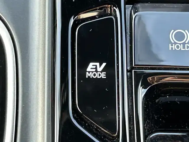 レクサス ＮＸ 350h Fスポーツ 兵庫県 2022(令4)年 2.9万km ホワイトノーヴァガラスフレーク 純正14インチディスプレイオーディオ/フルセグ/BT/全方位カメラ/パノラマルーフ開閉式/ビルトイン2.0ETC/前後ドライブレコーダー/ワンオーナー/シートヒーター、エアシート、レザーシート/ステアリングヒーター/電動リアゲート/100V充電/LSS/ヘッドアップディスプレイ/ブレーキホールド/ワイヤレス充電器/オートハイビーム/シートメモリー/スペアキー/デジタルインナーミラー/3眼LEDヘッドライト
