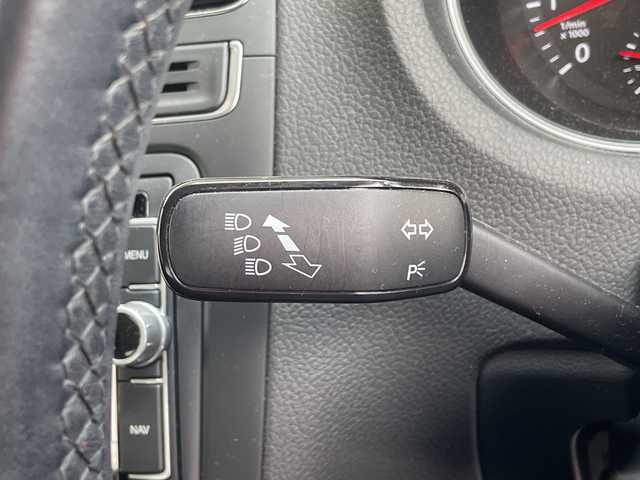 フォルクスワーゲン ポロ TSIコンフォートL アップグレードPKG 兵庫県 2015(平27)年 4.5万km ライトブルー 純正ナビ/(CD/DVD/BT/SD)/バックカメラ/ETC/クルーズコントロール/ドライブレコーダー/パドルシフト/ステアリングリモコン/リモコンキー