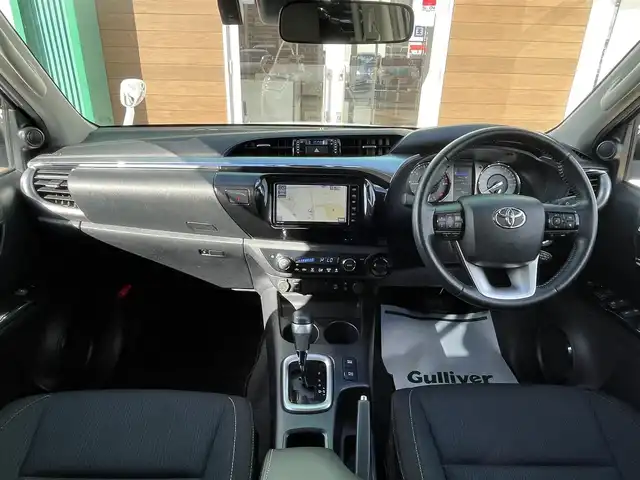 トヨタ ハイラックス Z 宮崎県 2020(令2)年 5.7万km スーパーホワイトⅡ 純正7インチナビ(Bluetooth/フルセグTV/CD/DVD)/ETC/バックカメラ/USB・HDMIポータル/前方ドラレコ/４WD/ディーゼルターボ/プリクラッシュセーフティー/レーダークルーズコントロール/純正17インチアルミホイール/純正フロアマット/ダウンヒルアシスト