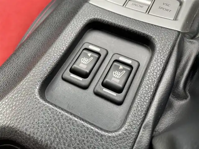トヨタ ８６ GT リミテッド 愛知県 2012(平24)年 14.5万km ライトニングレッド (株)IDOMが運営する【じしゃロン名古屋鳴海店】の自社ローン専用車両になりますこちらは現金またはオートローンご利用時の価格です。自社ローンご希望の方は別途その旨お申付け下さい/モデリスタエアロ/SDナビ　/TV/バックカメラ　/シートヒーター　/ETC　/スマートキー　/18インチAW