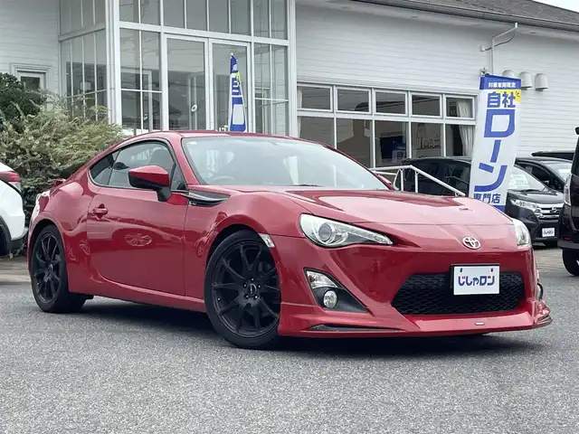 トヨタ ８６ GT リミテッド 愛知県 2012(平24)年 14.5万km ライトニングレッド (株)IDOMが運営する【じしゃロン名古屋鳴海店】の自社ローン専用車両になりますこちらは現金またはオートローンご利用時の価格です。自社ローンご希望の方は別途その旨お申付け下さい/モデリスタエアロ/SDナビ　/TV/バックカメラ　/シートヒーター　/ETC　/スマートキー　/18インチAW