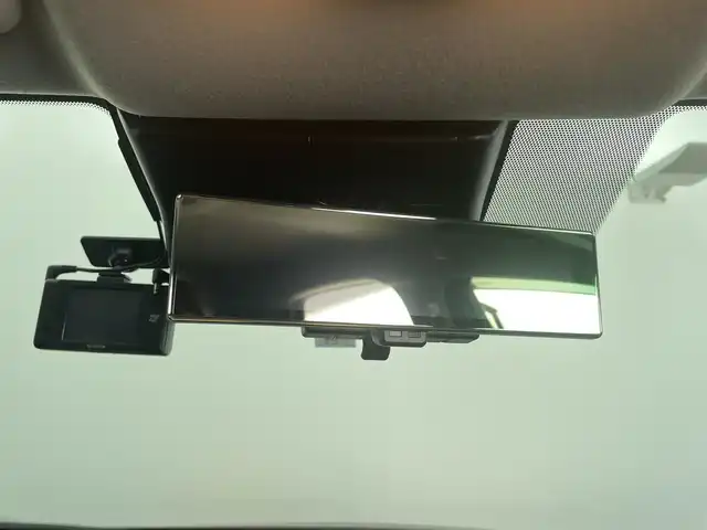 日産 オーラ G レザーエディション 福井県 2022(令4)年 2万km ガーネットレッド/スーパーブラック 2トーン 純正９インチナビ/　（CD/DVD/フルセグTV/Bluetooth/USB）/アラウンドビューモニター/ＢＯＳＥサウンド　/プロパイロット　/エマージェンシーブレーキ/ビルトインＥＴＣ２．０　/三眼ＬＥＤヘッドライト　/デジタルインナーミラー　/ドライブレコーダー　/純正17インチAW