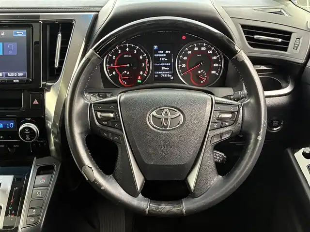 トヨタ ヴェルファイア Z Aエディション 愛知県 2018(平30)年 7.5万km ホワイトパールクリスタルシャイン 純正9型SDナビ【Bluetooth CD DVD SD フルセグ　品番：NSZT-Y66T】/フリップダウンモニター/バックカメラ/ビルトインETC /ドライブレコーダー/WAC/両側パワースライドドア/衝突軽減ブレーキ/レーダークルーズコントロール/レーンキープアシスト/ブレーキホールド/LEDヘッドライト/オートライト/オートマチックハイビーム/フォグランプ/クリアランスソナー/ステアリングリモコン/オットマン/ウォークスルー/オート電度格納ドアミラー/純正ドアバイザー/社外アルミホイール【レオニス製】/禁煙車
