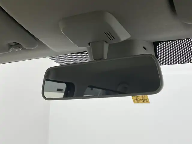 スズキ ラパン S 埼玉県 2018(平30)年 2.3万km アーバンブラウンパールメタリック 純正SDナビ/【CD/DVD/Bluetooth/フルセグ】/バックカメラ/レーダーブレーキサポート/HIDオートヘッドライト/シートヒーター【運転席】/プッシュスタート/スマートキー/ベンチシート