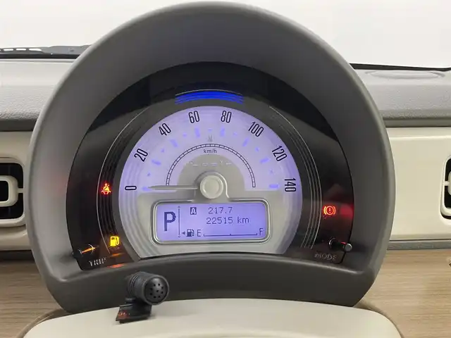 スズキ ラパン S 埼玉県 2018(平30)年 2.3万km アーバンブラウンパールメタリック 純正SDナビ/【CD/DVD/Bluetooth/フルセグ】/バックカメラ/レーダーブレーキサポート/HIDオートヘッドライト/シートヒーター【運転席】/プッシュスタート/スマートキー/ベンチシート
