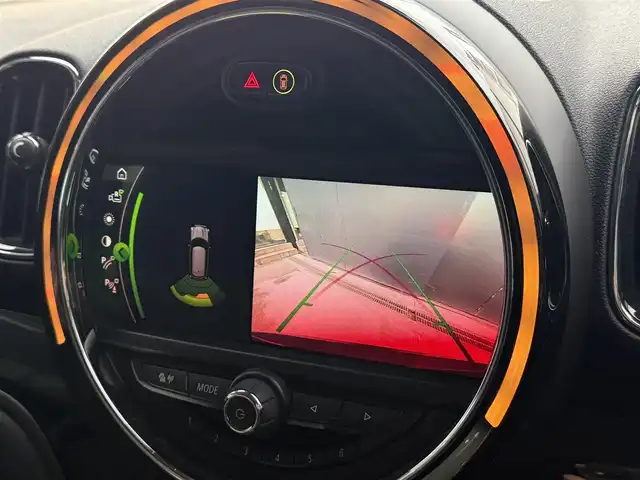 ＭＩＮＩ ミニ クロスオーバー クーパー D 和歌山県 2019(令1)年 6.6万km 青Ⅱ インテリＳＦ　/ＡＣＣ　/純正ナビ　/Ｂカメラ　/コーナーセンサー　/電動バックドア　　/ルーフレール　/ＬＥＤヘッドライト　/シートヒーター　/アンビエントライト　/ドラレコ　/ミラー型ＥＴＣ
