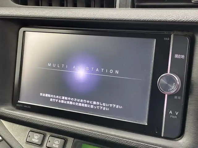 トヨタ アクア G 新潟県 2014(平26)年 6.4万km ディープアメジストマイカメタリック 純正メモリナビ【NSZT-W62G】/　フルセグTV/Bluetooth/CD/DVD/バックモニター/ETC/横滑り防止装置/ステアリングスイッチ/禁煙車