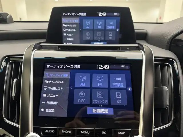 トヨタ クラウン ハイブリッド RS 兵庫県 2018(平30)年 8.7万km ホワイトパールクリスタルシャイン 純正メモリナビ/（CD、DVD、SD、BT、フルセグ）/USB/ドライブレコーダー/バックカメラ/コーナーセンサー/レザーシート/パワーシート/シートヒーター/ベンチレーション/ステアリングヒーター/ACC/LTA/PCS/BSM/RCTA/HUD/ビルトインETC２．０/オートハイビーム/LEDヘッドライト/LEDフォグランプ/純正フロアマット/純正18インチAW