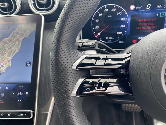 メルセデス・ベンツ Ｍ・ベンツ ＧＬＣ２２０ d 4マチック 福岡県 2023(令5)年 0.8万km パール ・1オーナー/・サンルーフ/・アダプティブクルーズコントロール/・純正HDDナビ/USB/Bluetooth/AppleCarPlay/・全方位カメラ/・白革シート/シートヒーター/・ドライブレコーダー/・フルセグ/・ETC/・純正20AW/・プッシュスタート/・パーキングアシスト/・アイドリングストップ/・スマートキー/・スペアキー/・パワーシート/・レーンキープアシスト/・オートライト/・LEDライト/・置くだけ充電/・パドルシフト/・アンビエントライト/・保証書/・取扱説明書/・記録簿