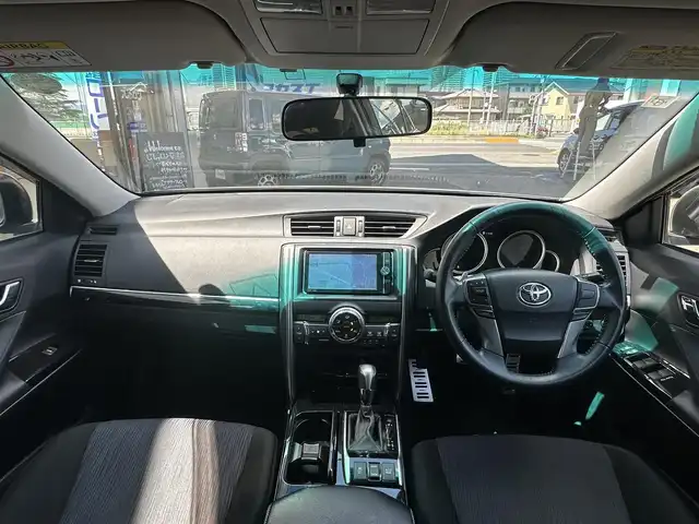 トヨタ マークＸ 250G Sパッケージ 滋賀県 2013(平25)年 6.9万km アイスチタニウムマイカメタリック (株)IDOMが運営する【じしゃロン草津店】の自社ローン専用車両になりますこちらは現金またはオートローンご利用時の価格です。自社ローンご希望の方は別途その旨お申付け下さい