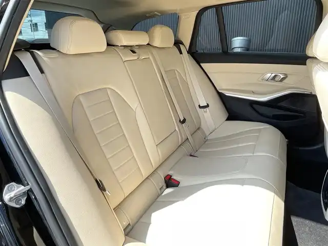 ＢＭＷ ＢＭＷ ３２０ｄ xDrive ツーリングEDジョイ+ 長野県 2020(令2)年 3.9万km 黒 ベージュレザー/PWシート /シートヒーター /コンフォートアクセス /PWバックドア /ACC /LKA /BSM /AUTOホールド /360°カメラ /ナビ /アンビエントライト/パークアシスト /後退アシスト /ワイヤレスチャージング /LED /ETC