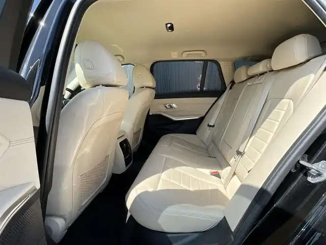 ＢＭＷ ＢＭＷ ３２０ｄ xDrive ツーリングEDジョイ+ 長野県 2020(令2)年 3.9万km 黒 ベージュレザー/PWシート /シートヒーター /コンフォートアクセス /PWバックドア /ACC /LKA /BSM /AUTOホールド /360°カメラ /ナビ /アンビエントライト/パークアシスト /後退アシスト /ワイヤレスチャージング /LED /ETC