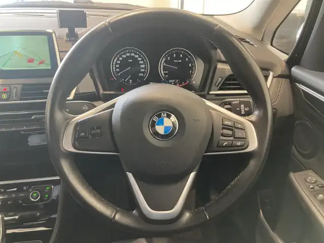 ＢＭＷ ２１８ｉ グランツアラー 熊本県 2019(令1)年 4.6万km アルピンホワイトⅢ ・スマートキー/・プッシュスタート/・インテリジェントセーフティ/・PDC自動起動/・パーキングアシスト/・ハーフレザーシート/・前席シートヒーター /・純正HDDナビ/　【DVD・Bluetooth・USB・MSV】/・バックカメラ/・ETC/・ドライブレコーダー(前後録画)/・パワーバックドア/・LEDヘッドランプ/・LEDフォグランプ/・純正マット/・保証書/取説