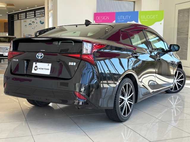 トヨタ プリウス S ツーリングセレ ブラックED 埼玉県 2022(令4)年 2.9万km プレシャスブラックパール トヨタセーフティーセンス /ディスプレイオーディオ（ナビ・TV付き） /バックカメラ /レーダークルーズコントロール /LEDオートライト /革シート /シートヒーター /社外17インチアルミホイール/ステアリングスイッチ /純正ETC2.0