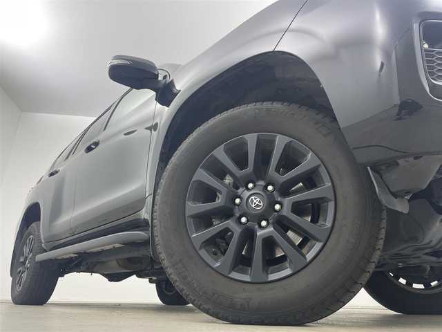 トヨタ ランドクルーザー プラド TX Lパッケージ マットブラED 岡山県 2023(令5)年 2.4万km アティチュードブラックマイカ 純正９インチナビ　サンルーフ　衝突軽減ブレーキ　レーダークルーズコントロール　アラウンドビューモニター　ビルドインＥＴＣ２．０　エアシート　シートヒーター　ＬＥＤヘッドライト　ドライブレコーダー