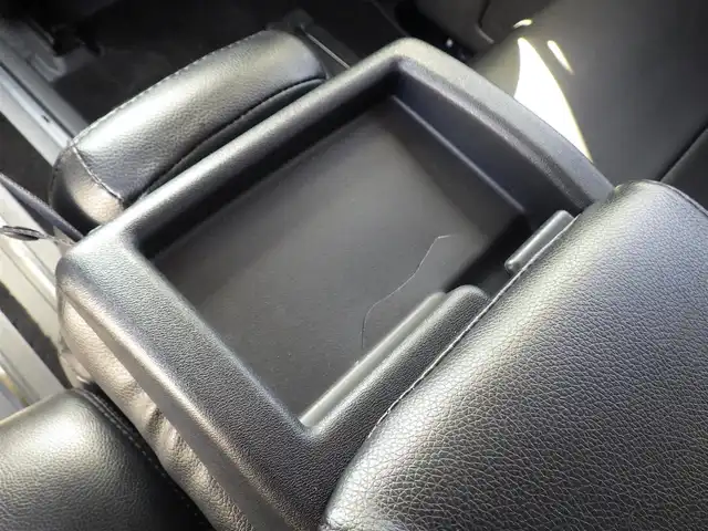 日産 セレナ ハイウェイスターVセレクションⅡ 愛知県 2019(平31)年 4.9万km ダイヤモンドブラック エマージェンシーブレーキ/プロパイロット/インテリジェントクルーズコントロール/ハンスフリー両側パワースライドドア/純正SDナビ/地デジTV/【BD/DVD/CD再生機能　Bluetooth接続】/アラウンドビューモニター/フリップダウンモニター/ドライブレコーダー（DJ4-D）/革巻きステアリング/ステアリングスイッチ/ETC/LEDヘッドライト/フォグライト/ウインカーミラー/コーナーセンサー/純正16インチアルミホイル/サイド/カーテンエアバッグ/インテリジェントキー