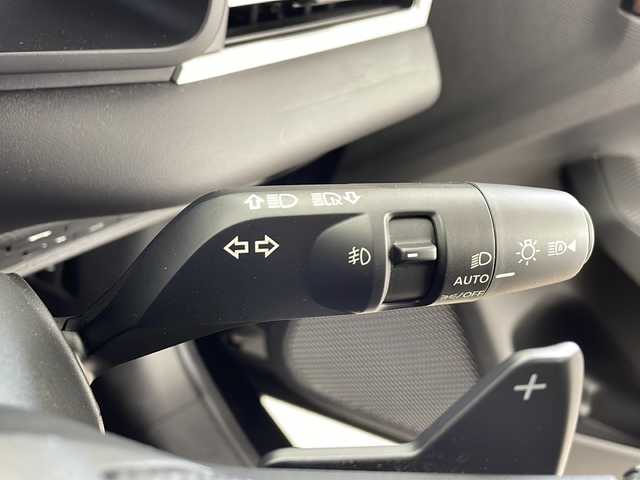 三菱 アウトランダー ＰＨＥＶ ブラックエディション 鹿児島県 2023(令5)年 1.2万km アメジストブラック 純正メモリナビ/(BT/AppleCarPlay/Androidauto/フルセグTV)/アラウンドビューモニター/パワーシート/ワイヤレス充電/パワーバックドア/レーダークルーズコントロール/オートマチックハイビーム/前後コーナーセンサー/パドルシフト/ステアリングヒーター/前席シートヒーター/ハーフレザーシート/バックカメラ/レーンキープアシスト/ブラインドスポットモニター/プラグインHV/アイドリングストップ/純正フロアマット/純正20インチアルミホイール
