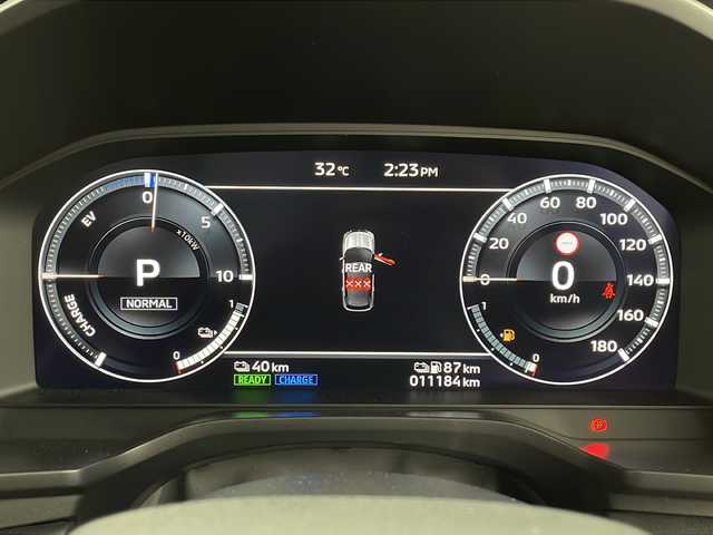 三菱 アウトランダー ＰＨＥＶ ブラックエディション 鹿児島県 2023(令5)年 1.2万km アメジストブラック 純正メモリナビ/(BT/AppleCarPlay/Androidauto/フルセグTV)/アラウンドビューモニター/パワーシート/ワイヤレス充電/パワーバックドア/レーダークルーズコントロール/オートマチックハイビーム/前後コーナーセンサー/パドルシフト/ステアリングヒーター/前席シートヒーター/ハーフレザーシート/バックカメラ/レーンキープアシスト/ブラインドスポットモニター/プラグインHV/アイドリングストップ/純正フロアマット/純正20インチアルミホイール