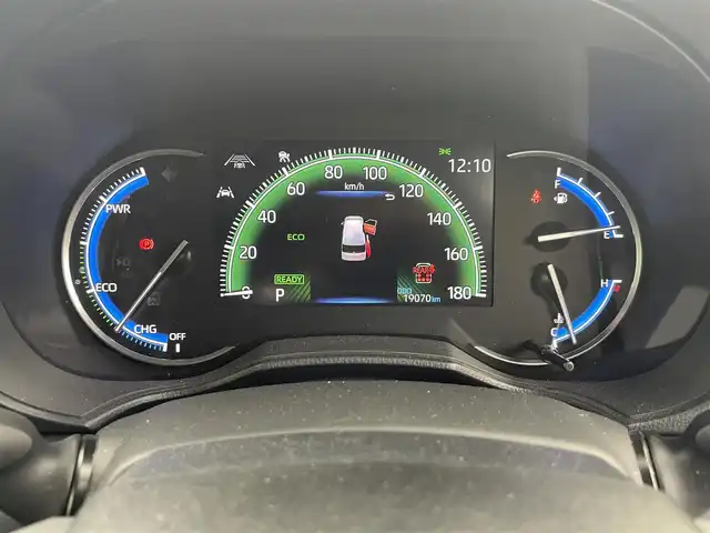 トヨタ ヴォクシー ハイブリッド S－Z 福井県 2023(令5)年 1.9万km アティチュードブラックマイカ 4WD/トヨタセーフティセンス/-プリクラッシュセーフティ/-レーンディパーチャーアラート/-オートマチックハイビーム/-レーダークルーズコントロール/純正10.5型ディスプレイオーディオ/-ナビ/-BT/-Miracast/-フルセグTV/バックカメラ/両側パワースライドドア/LEDオートライト/合皮ハーフレザーシート/シートヒーター/純正16インチアルミホイール/コーナーセンサー/スマートキー/ETC2.0