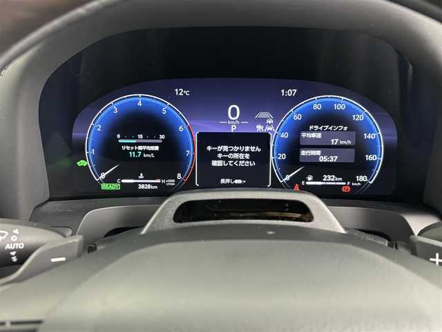 トヨタ アルファードハイブリット Z 埼玉県 2024(令6)年 0.4万km プラチナホワイトパールマイカ メーカーディスプレイオーディオ＋ナビ（TV/BT)/アラウンドビューカメラ/HDU/BSM/FCTA/LCA/トヨタチームメイト緊急時操舵支援システム/フル液晶メーター/置くだけ充電/HDMI端子/両側パワースライドドア/パワーバックドア/追従型クルーズコントロール/純正18インチアルミホイール/純正フロアマット/レーンキープアシスト/衝突軽減システム/クリアランスソナー前後/パワーシート/エアーシート/電動オットマン/2.0ETC