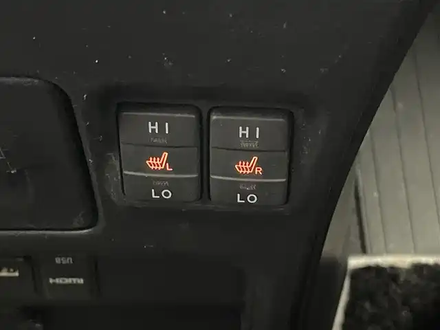 トヨタ ヴォクシー ハイブリッド ZS 煌Ⅲ 愛知県 2020(令2)年 3.8万km イナズマスパーキングブラックガラスフレーク アルパイン９型ナビ　アルパインフリップダウンモニター　シートヒーター　禁煙車　ＨＤＭＩ　両側パワースライドドア　ＥＴＣ　バックカメラ　オートハイビーム　ＬＥＤオートライト　フォグ　コーナーセンサー　衝突軽減　車線逸脱　クルコン　セーフティセンス　　ハーフレザーシート　