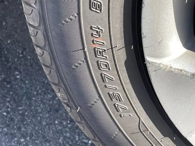 トヨタ ヤリス ハイブリッド X 群馬県 2020(令2)年 5.2万km スーパーホワイトⅡ 7型ディスプレイオーディオ/FM・AM・BT・Miracast/バックカメラ/ビルトインETC/横滑り防止装置/レーンキープアシスト/衝突軽減ブレーキ/アイドリングストップ/スペアキー