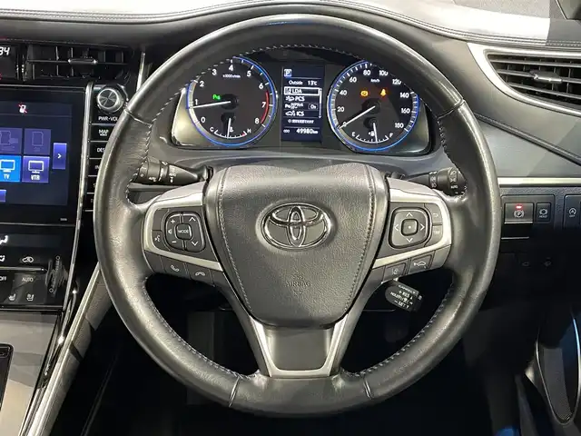 トヨタ ハリアー プログレス メタル&レザーPスタイルブルーイッシュ 愛知県 2018(平30)年 5万km スパークリングブラックパールクリスタルシャイン 純正９インチナビ　/（AM/FM/CD・DVD再生/SD/USB/Bluetooth/フルセグTV/AUX)/サンルーフ　/ＪＢＬサウンド　/パノラミックビューモニター　/寒冷地仕様　/ＥＴＣ　/電動バックドア　/エアシート/シートヒーター　/トヨタセーフティセンス　/　　-プリクラッシュセーフティ/　　-レーンディパーチャーアラート/　　-アダプティブハイビームシステム/　　-レーダークルーズコントロール/LEDヘッドライト/LEDフォグランプ/パワーシート　(メモリ機能付）/クリアランスソナー/アイドリングストップ/プッシュスタート/　　-スマートキー/シーケンシャルターンランプ