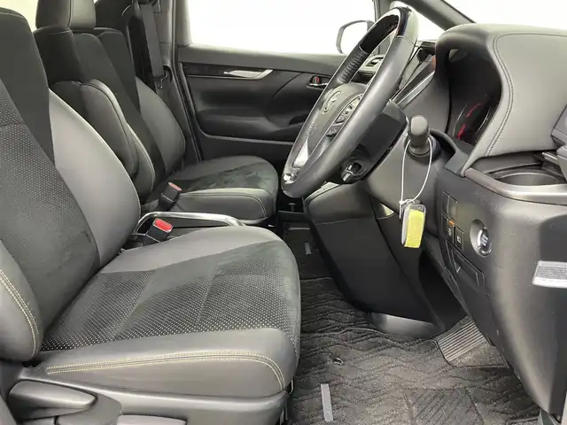 トヨタ ヴェルファイア Z ゴールデンアイズ 千葉県 2020(令2)年 2.1万km ホワイトパールクリスタルシャイン 禁煙車/トヨタセーフティセンス/・プリクラッシュセーフティ/・レーントレーシングアシスト/・ロードサインアシスト/・インテリジェントクリアランスソナー/・アダプティブハイビームシステム/・ブラインドスポットモニター/・リヤクロストラフィックアラート/両側パワースライドドア/パワーバックドア/純正9インチディスプレイオーディオ/バックカメラ/レーダークルーズコントロール/LEDオートライト/ハーフレザーシート/純正18インチアルミホイール/オートエアコン/プッシュスタート/スマートキー