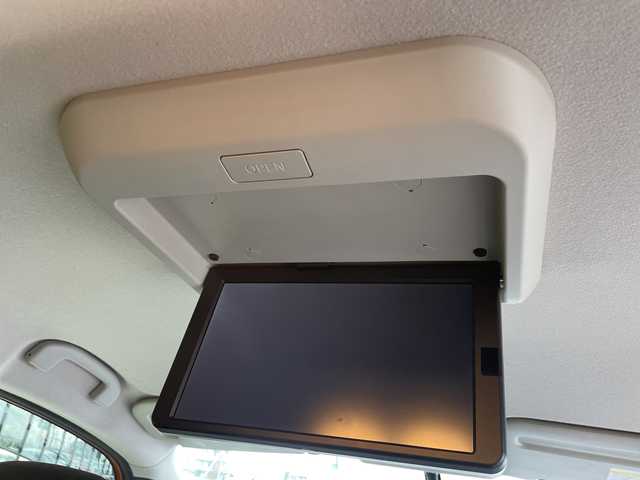 日産 セレナ e－パワー ハイウェイスター V 愛知県 2020(令2)年 4.6万km サンライズオレンジ/ダイヤモンドブラック プロパイロット/純正10型ナビ/フリップダウンモニター/両側パワースライドドア/レーダークルーズコントロール/シートヒーター/純正アルミホイール/ＥＴＣ/LEDヘッドライト/ドライブレコーダー/ステアリングヒーター/ブラインドスポットモニター/衝突軽減システム/フルセグ/CD DVD/Bluetooth/ステアリングスイッチ/スマートキー/プッシュスタート