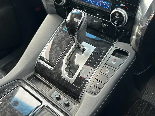 トヨタ アルファード S Cパッケージ 愛媛県 2020(令2)年 3.1万km ホワイトパールクリスタルシャイン JBLプレミアムサウンド/純正9.8インチナビ/Bluetooth・Miracast・フルセグTV/パノラミックビューモニター/後席リアエンターテイメントシステム/ダブルムーンルーフ/デジタルインナーミラー/3眼LEDヘッドライト/ステアリングヒーター/ビルトインETC2.0/前後ドライブレコーダー/レーダー探知機/パワーシート/前席シートヒーター/前席ベンチレーション/プリクラッシュセーフティ/レーントレーシングアラート/パーキングサポートブレーキ/クリアランスソナー/ブラインドスポットモニター/リアクロストラフィックアラート/ロードサインアシスト/アダプティブクルーズコントロール/オートマチックヘッドライト/フォグランプ/オートハイビーム/純正18インチアルミホイール/禁煙車