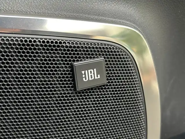 トヨタ アルファード S Cパッケージ 愛媛県 2020(令2)年 3.1万km ホワイトパールクリスタルシャイン JBLプレミアムサウンド/純正9.8インチナビ/Bluetooth・Miracast・フルセグTV/パノラミックビューモニター/後席リアエンターテイメントシステム/ダブルムーンルーフ/デジタルインナーミラー/3眼LEDヘッドライト/ステアリングヒーター/ビルトインETC2.0/前後ドライブレコーダー/レーダー探知機/パワーシート/前席シートヒーター/前席ベンチレーション/プリクラッシュセーフティ/レーントレーシングアラート/パーキングサポートブレーキ/クリアランスソナー/ブラインドスポットモニター/リアクロストラフィックアラート/ロードサインアシスト/アダプティブクルーズコントロール/オートマチックヘッドライト/フォグランプ/オートハイビーム/純正18インチアルミホイール/禁煙車