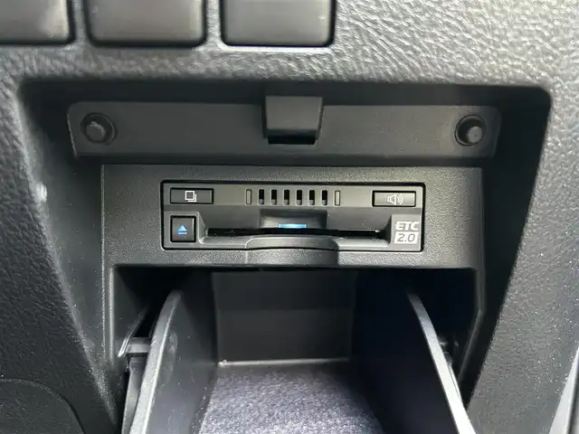 トヨタ アルファード S Cパッケージ 愛媛県 2020(令2)年 3.1万km ホワイトパールクリスタルシャイン JBLプレミアムサウンド/純正9.8インチナビ/Bluetooth・Miracast・フルセグTV/パノラミックビューモニター/後席リアエンターテイメントシステム/ダブルムーンルーフ/デジタルインナーミラー/3眼LEDヘッドライト/ステアリングヒーター/ビルトインETC2.0/前後ドライブレコーダー/レーダー探知機/パワーシート/前席シートヒーター/前席ベンチレーション/プリクラッシュセーフティ/レーントレーシングアラート/パーキングサポートブレーキ/クリアランスソナー/ブラインドスポットモニター/リアクロストラフィックアラート/ロードサインアシスト/アダプティブクルーズコントロール/オートマチックヘッドライト/フォグランプ/オートハイビーム/純正18インチアルミホイール/禁煙車