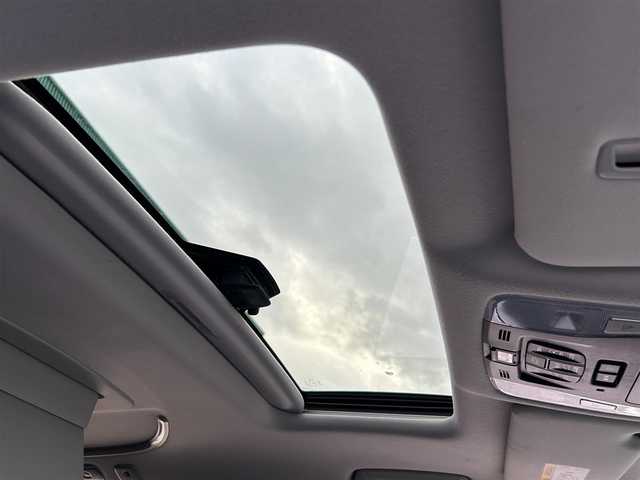 トヨタ アルファード S Cパッケージ 愛媛県 2020(令2)年 3.1万km ホワイトパールクリスタルシャイン JBLプレミアムサウンド/純正9.8インチナビ/Bluetooth・Miracast・フルセグTV/パノラミックビューモニター/後席リアエンターテイメントシステム/ダブルムーンルーフ/デジタルインナーミラー/3眼LEDヘッドライト/ステアリングヒーター/ビルトインETC2.0/前後ドライブレコーダー/レーダー探知機/パワーシート/前席シートヒーター/前席ベンチレーション/プリクラッシュセーフティ/レーントレーシングアラート/パーキングサポートブレーキ/クリアランスソナー/ブラインドスポットモニター/リアクロストラフィックアラート/ロードサインアシスト/アダプティブクルーズコントロール/オートマチックヘッドライト/フォグランプ/オートハイビーム/純正18インチアルミホイール/禁煙車