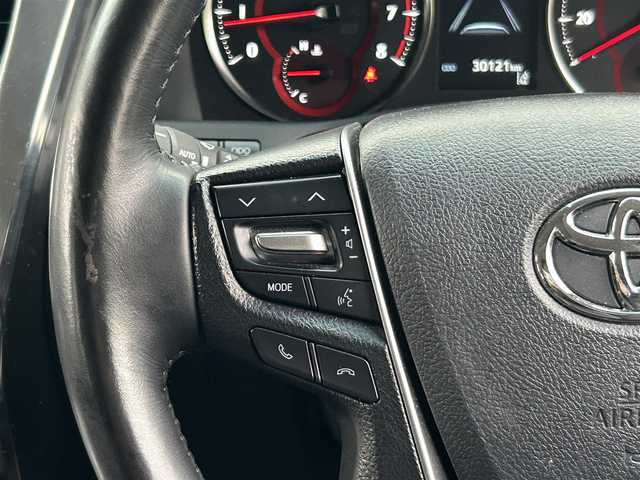 トヨタ アルファード S Cパッケージ 愛媛県 2020(令2)年 3.1万km ホワイトパールクリスタルシャイン JBLプレミアムサウンド/純正9.8インチナビ/Bluetooth・Miracast・フルセグTV/パノラミックビューモニター/後席リアエンターテイメントシステム/ダブルムーンルーフ/デジタルインナーミラー/3眼LEDヘッドライト/ステアリングヒーター/ビルトインETC2.0/前後ドライブレコーダー/レーダー探知機/パワーシート/前席シートヒーター/前席ベンチレーション/プリクラッシュセーフティ/レーントレーシングアラート/パーキングサポートブレーキ/クリアランスソナー/ブラインドスポットモニター/リアクロストラフィックアラート/ロードサインアシスト/アダプティブクルーズコントロール/オートマチックヘッドライト/フォグランプ/オートハイビーム/純正18インチアルミホイール/禁煙車