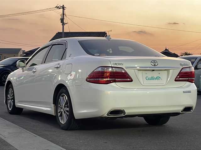 トヨタ クラウン ロイヤル ロイヤルサルーン 香川県 2010(平22)年 6.6万km ホワイトパールクリスタルシャイン 純正HDDナビ（フルセグTV/CD/DVD再生）/バックカメラ/サンルーフ/前方ドライブレコーダー/パワーシート/ビルトインETC/LEDヘッドライト/スペアキー