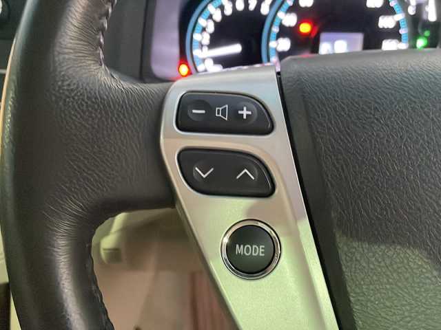 トヨタ クラウン ロイヤル ロイヤルサルーン 香川県 2010(平22)年 6.6万km ホワイトパールクリスタルシャイン 純正HDDナビ（フルセグTV/CD/DVD再生）/バックカメラ/サンルーフ/前方ドライブレコーダー/パワーシート/ビルトインETC/LEDヘッドライト/スペアキー