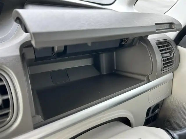 ダイハツ タント X SA Ⅲ 愛媛県 2017(平29)年 5.5万km パールホワイトⅢ 社外ナビ（AVIC-RZ500）/・Bluetooth/・CD.DVD/フルセグTV/ETC/ドライブレコーダー/シートヒーター（D席）/パワースライドドア/社外フロアマット/衝突被害軽減システム/コーナーセンサー/オートライト/オートマチックハイビーム/スマートキー/保証書/取扱説明書